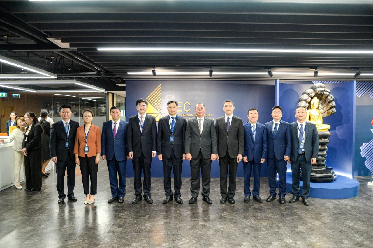 a729802f47bd9e00788061dc83f79f70.jpg a729802f47bd9e00788061dc83f79f70.jpg